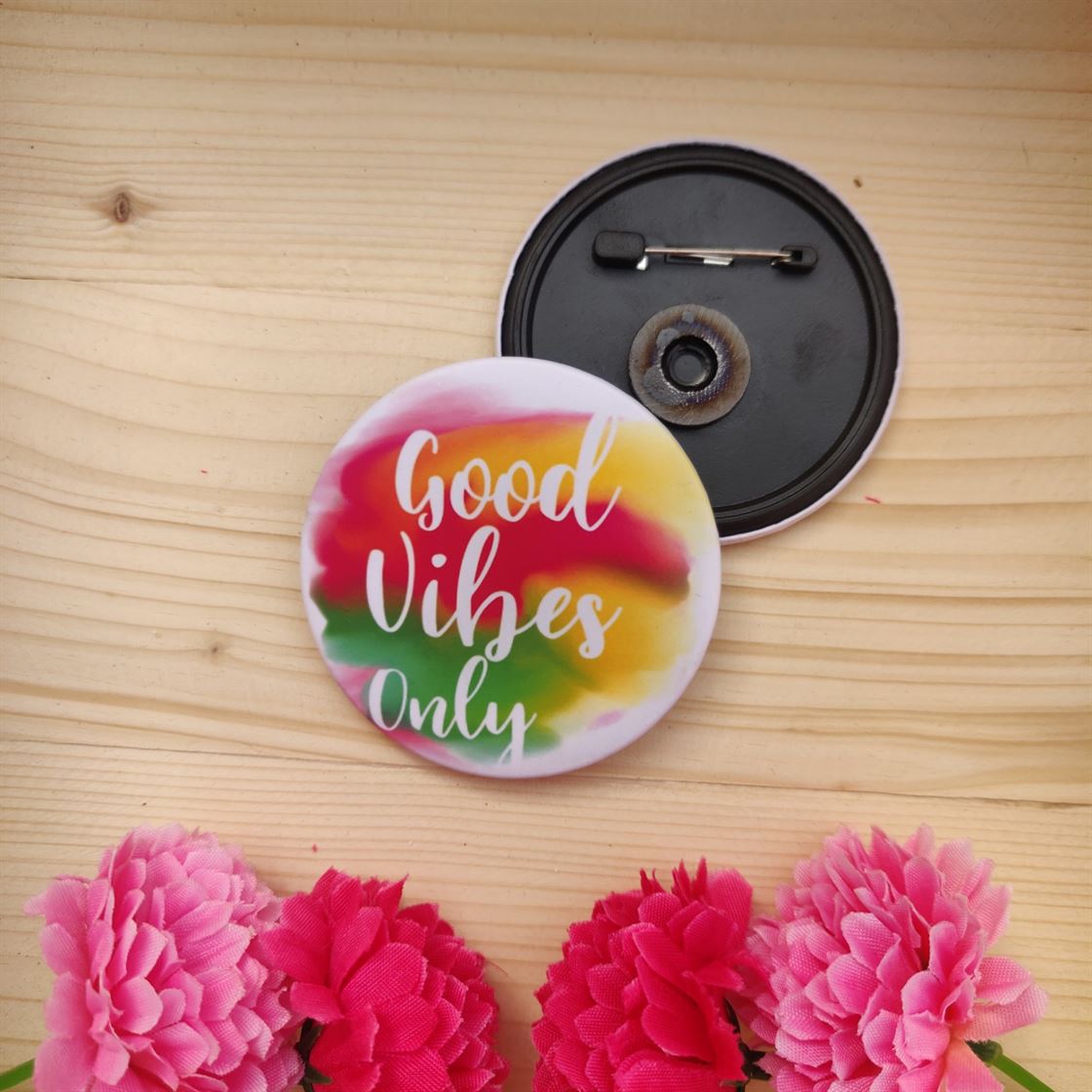 Good Vibes Only Badge Magnet