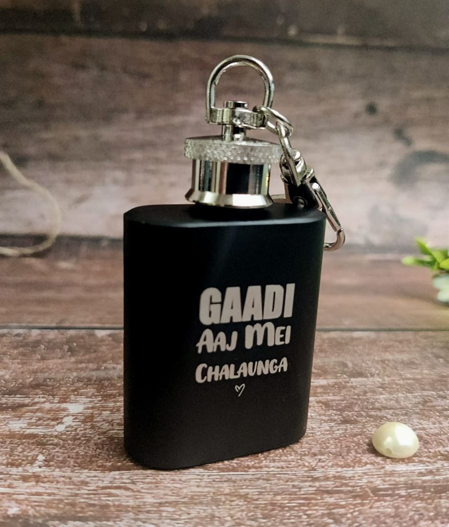 Gaadi Aaj Mei Chalaunga 30ml HipFlask Keychain